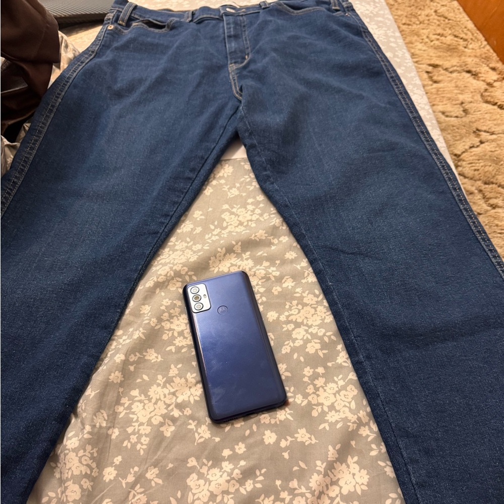 Ladies Levi’s Jeans